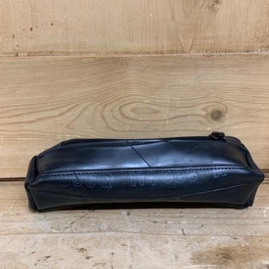 laurel_pencil_case_rubber