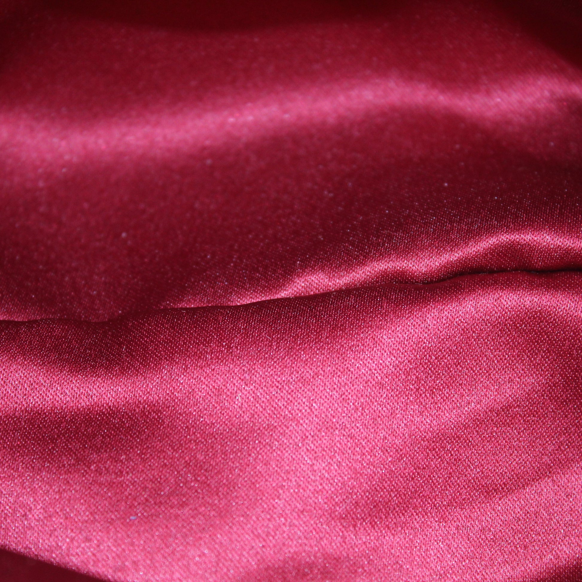 Red_polyester_satin_lining